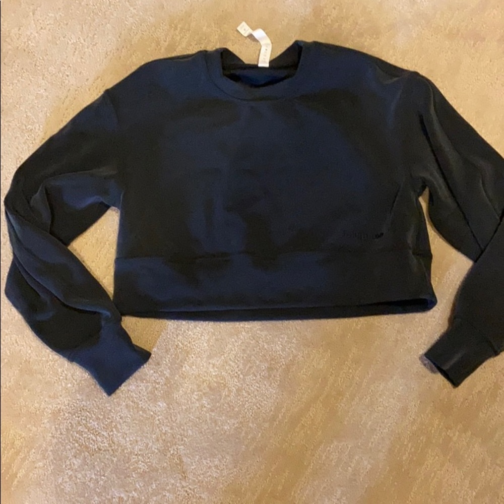 Cropped sweatshirt